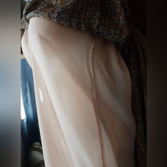 Zara Rustic Floral Flounced Midi Dress - Picture 16 of 16